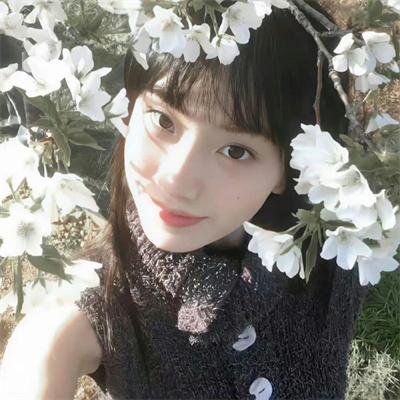 墙里的女人